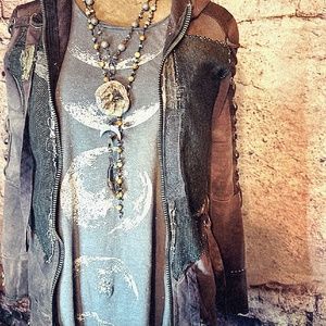 Magnolia Pearl Gray Short Sleeve Tee